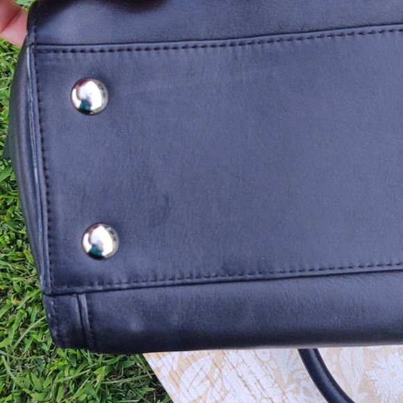 Coach Legacy Chelsea Leather Satchel Black - Picture 11 of 17